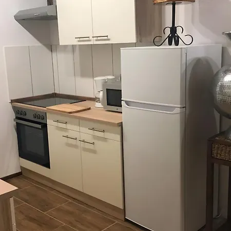 Penzlin Für 2 Personen Auf 52 M² Wachau