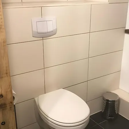 Penzlin Für 2 Personen Auf 52 M² Apartment *