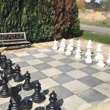 Penzlin Für 2 Personen Auf 52 M² * Wachau